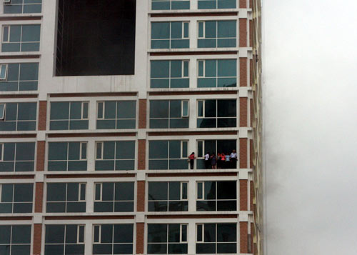 Cháy tòa nhà Tổng cục Hải Quan - 2