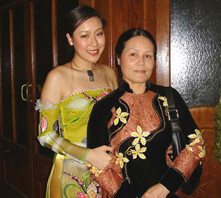 Nỗi niềm của mẹ hoa hậu - 5