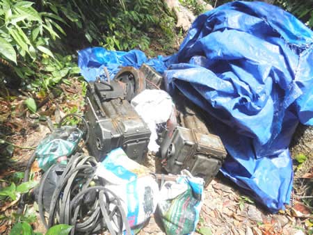 Khe Đương lại nóng khai thác vàng - 2