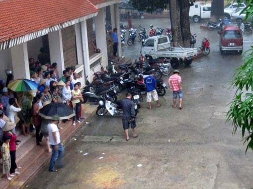 "Mẹ ơi, con con đâu?" - 3