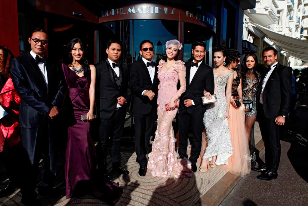 Cannes: Sao Việt "so găng" với sao ngoại - 3