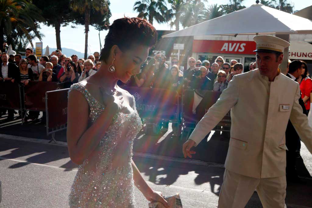 Cannes: Sao Việt "so găng" với sao ngoại - 9