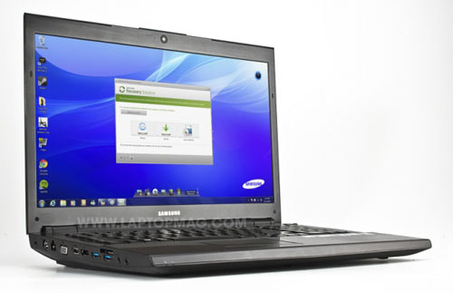Samsung Series 7 Gamer: Cỗ máy chơi game khổng lồ - 5