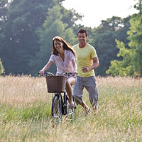 Bạn trẻ - Cuộc sống - Núp bóng thần tượng