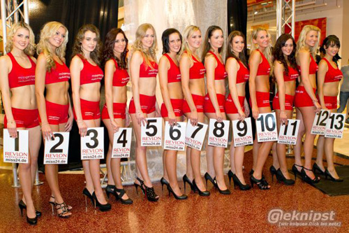 Người đẹp Nga là Hoa hậu EURO 2012 - 5