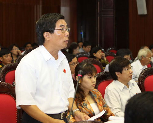 Đại biểu Quốc hội "mổ xẻ" giá điện - 2