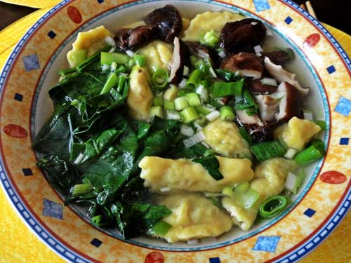 Tự làm mỳ vằn thắn ngon hơn ngoài hàng - 4