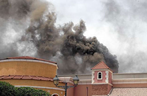 Qatar: Cháy TT thương mại, 13 trẻ chết - 1