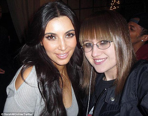 Cô gái 16 tuổi chụp ảnh với 5.000 người nổi tiếng - 13