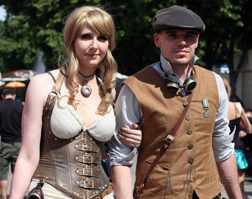 Sốc với màn khoe ngực tại LH âm nhạc Đức - 7