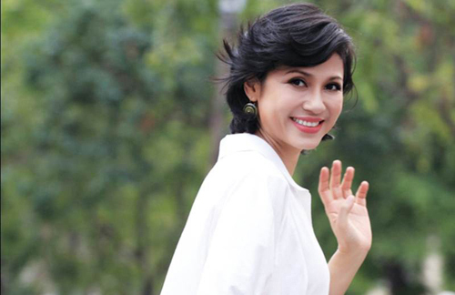 Khi mỹ nhân "xa lánh" chốn showbiz - 2