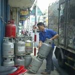 Thị trường - Tiêu dùng - Giá gas tháng 6 sẽ giảm ít ỏi