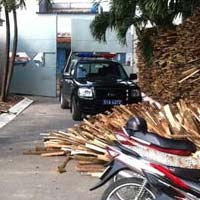 Pháp luật - "Đột vòm" biệt thự, nổ súng bắn người