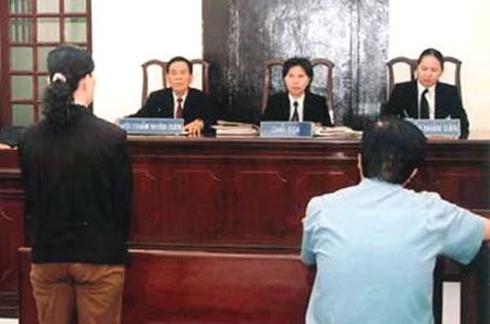 Tình không biên giới: Ly hôn vì lệch pha! - 2