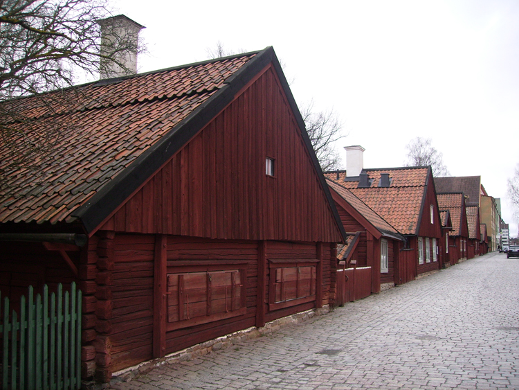 Những ngôi nhà gỗ cũng là một trong những đặc điểm quyến rũ du khách khi ghé thăm Eskilstuna.