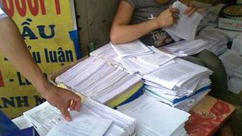 Phao thi "cháy hàng" - 1