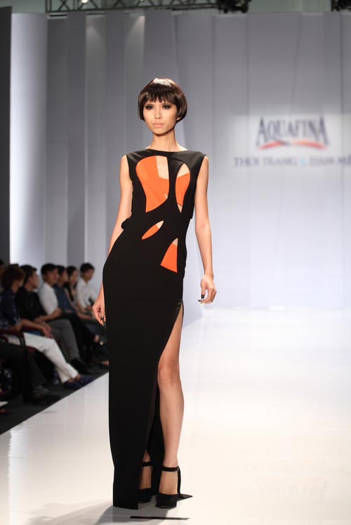 Thanh Hằng trẻ như gái đôi mươi - 10