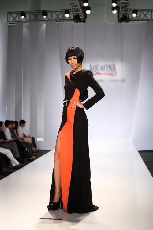 Thanh Hằng trẻ như gái đôi mươi - 8