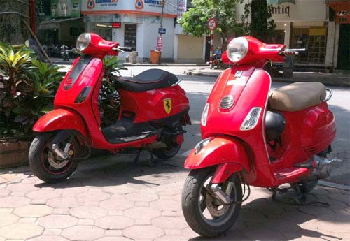 Vespa LX độ phong cách Ferrari độc đáo ở Hà Nội - 1