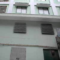 Tin tức trong ngày - Nhảy lầu tự tử, nữ sinh chết tại chỗ