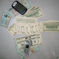 Pháp luật - Giả công an để chạy án