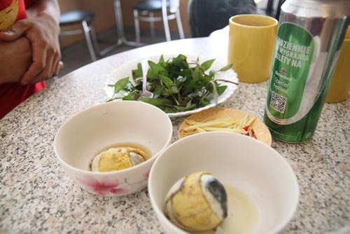 “Không có nhiều người được hưởng lợi từ EURO” - 2