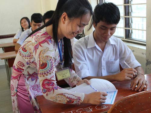 Đà Nẵng: Đi thi từ 5 giờ sáng - 2