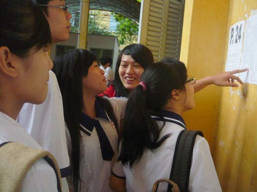 Đà Nẵng: Đi thi từ 5 giờ sáng - 6