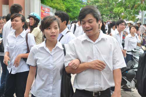 Đề Văn vừa tầm, thí sinh cười tươi - 5
