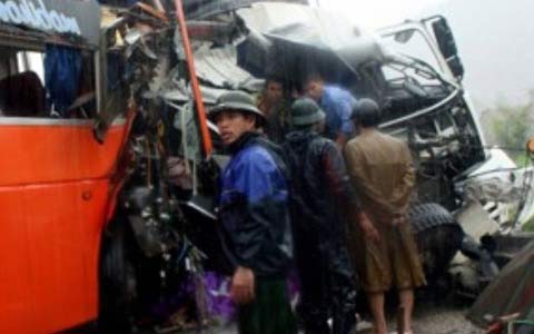 Tai nạn liên hoàn, 11 người thương vong - 3