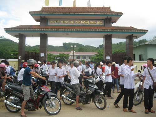 Môn Lịch sử: Thí sinh cười tươi rói - 7