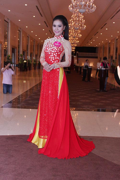 Thúy Hạnh, Thu Hương ngồi "ghế nóng" - 11