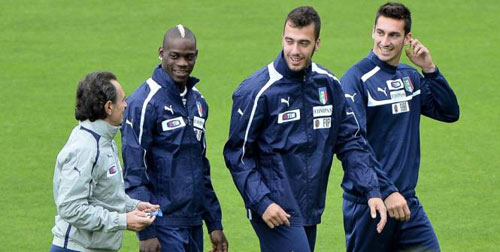 ĐT Italia: Phẫu thuật, đổi mới ADN - 2