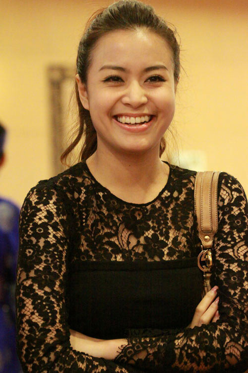 Sao Việt cùng tuổi: Ai trẻ trung hơn? - 24