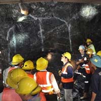 Tài chính - Bất động sản - Tận mắt, chạm tay vào núi vàng