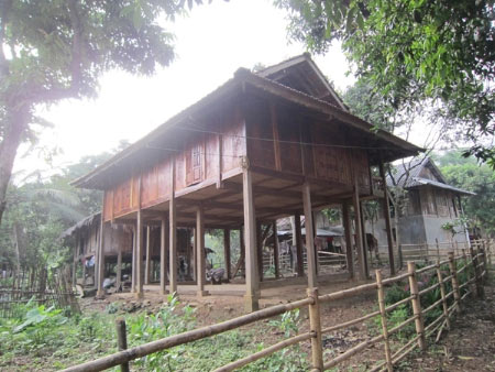 Bí ẩn chưa có lời giải ở vùng mộ đá cổ - 3