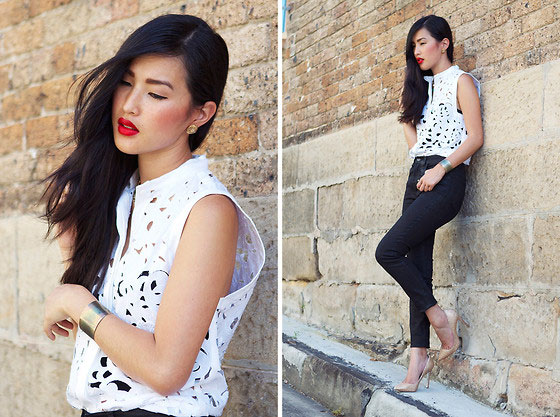 Cô nàng táo bạo trên đường phố Úc - 12