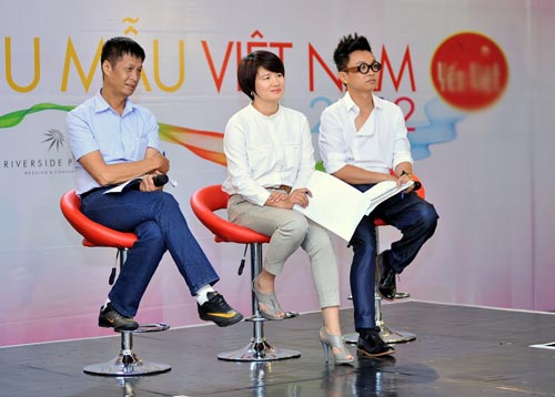 Người mẫu ứng xử trước “cám dỗ” - 6