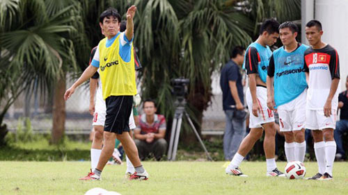 ĐT Việt Nam gặp khó khăn vì… thực phẩm - 2