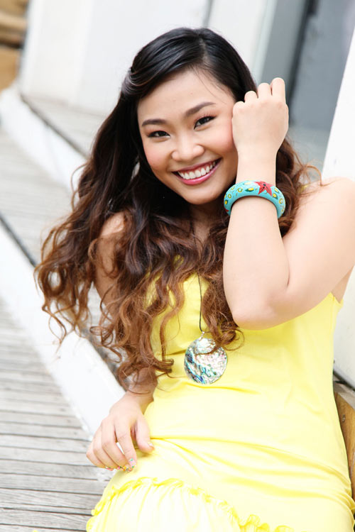 Cô nàng yêu màu dịu mắt - 8