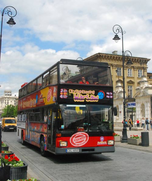 Warszawa rực rỡ trước giờ khai cuộc EURO 2012 - 10