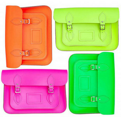 Tạo ra cá tính cùng túi màu neon! - 1