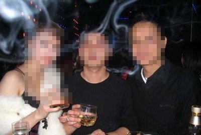 Chân dài “đi khách”, cỏ khó nhổ tận gốc! - 2