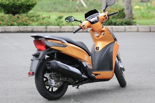 Xuất hiện đối thủ nặng ký mới của Honda SH - 4