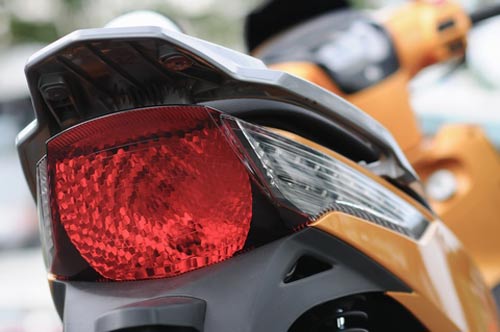 Xuất hiện đối thủ nặng ký mới của Honda SH - 5