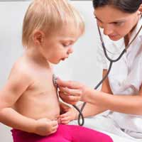 Sức khỏe đời sống - Con viêm phổi do tay mẹ bẩn