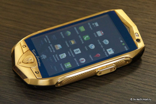 Lamborghi tung “dế” độ và tablet cao cấp - 3