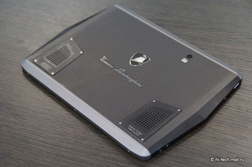 Lamborghi tung “dế” độ và tablet cao cấp - 4