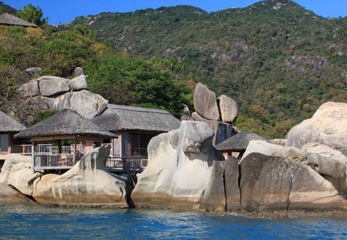 Du ngoạn 10 vùng Vịnh đẹp nổi tiếng của Việt Nam - 6