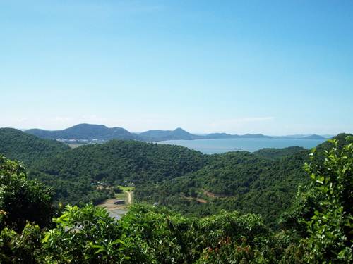 Du ngoạn 10 vùng Vịnh đẹp nổi tiếng của Việt Nam - 9